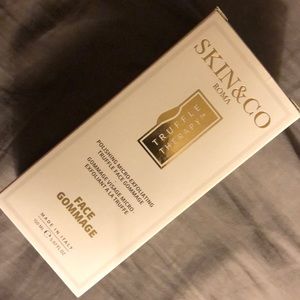 Skin & Co Roma truffle therapy face gommage